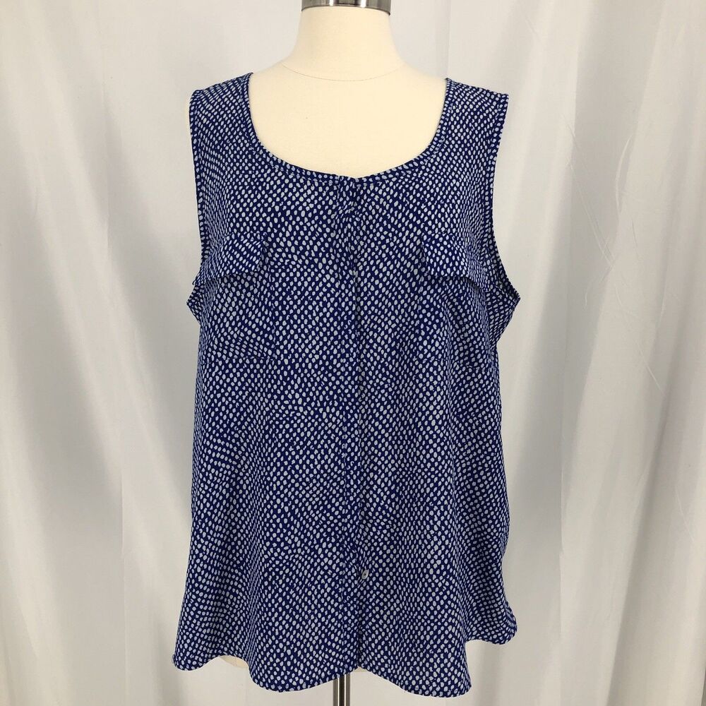 Chico’s Size 3 Polka Dot Sleeveless Button Up Shirt